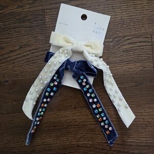 Brand New A NEW DAY Blinged Velvey Bows